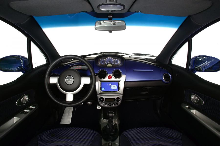  Chevrolet M3X Concept 2004 года  (фото 10 из 22)